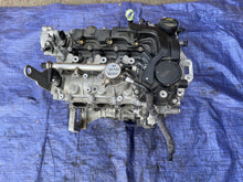 Laden Sie das Bild in den Galerie-Viewer, Motor Peugeot 208 II HN05 10Z1AC 1.2 THP 77TKm Benzin Engine Unkomplett