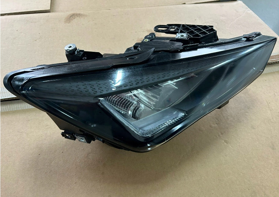 Frontscheinwerfer Cupra Formentor 5FB941006D Rechts Scheinwerfer Headlight SCH8150238460kz