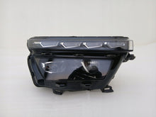 Load image into Gallery viewer, Frontscheinwerfer Skoda Kamiq 658941016F Rechts Scheinwerfer Headlight SCH9965443245aj