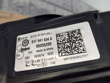 Load image into Gallery viewer, Frontscheinwerfer VW Golf 517941034A Xenon Rechts Scheinwerfer Headlight SCH7859092471ir