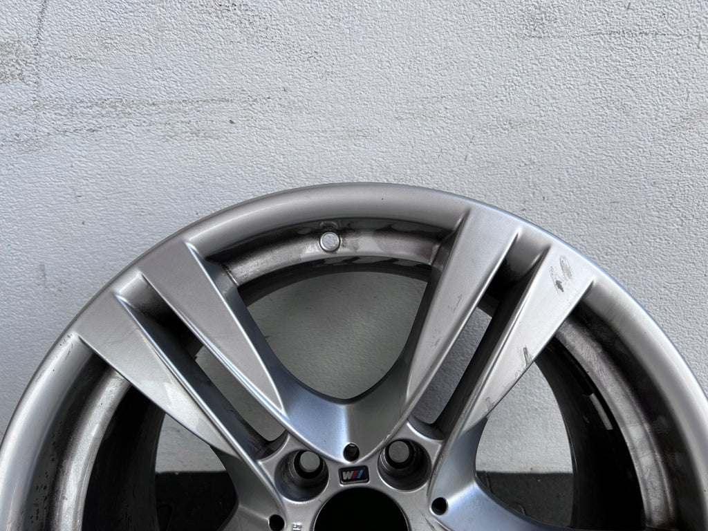 1x Alufelge 18 Zoll 9.0" 5x120 41ET Glanz Silber 7842637 BMW X1 E84 Rim Wheel FEL7898746057cs