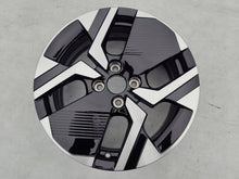 Load image into Gallery viewer, 1x Alufelge 17 Zoll 6.5" 4x108 32ET Glanz Schwarz 9849269080 Peugeot 2008 Ii FEL5176354254hs