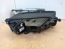 Laden Sie das Bild in den Galerie-Viewer, Frontscheinwerfer VW Touareg 761941081 Full LED Ein Satz Scheinwerfer Headlight