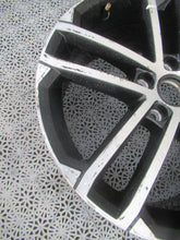 Load image into Gallery viewer, 1x Alufelge 18 Zoll 7.5&quot; 5x112 49ET Glanz Silber 5G0601025 VW Golf Vii Rim Wheel