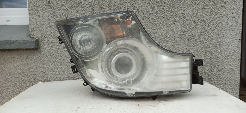 Frontscheinwerfer Mercedes-Benz A9608200739 Xenon Rechts Scheinwerfer Headlight