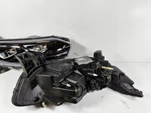 Laden Sie das Bild in den Galerie-Viewer, Frontscheinwerfer Renault Espace V 260608819R 260108934R Rechts oder Links SCH2148438374ol