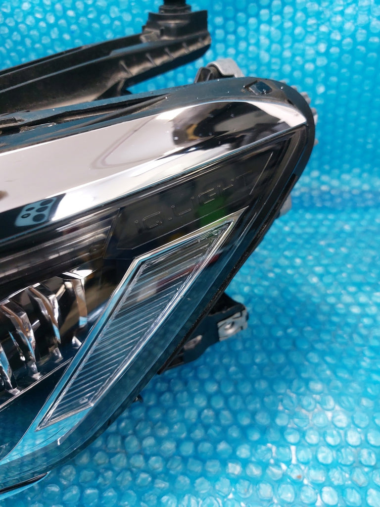 Frontscheinwerfer VW Passat B8 3G1941081P LED Ein Stück (Rechts oder Links)