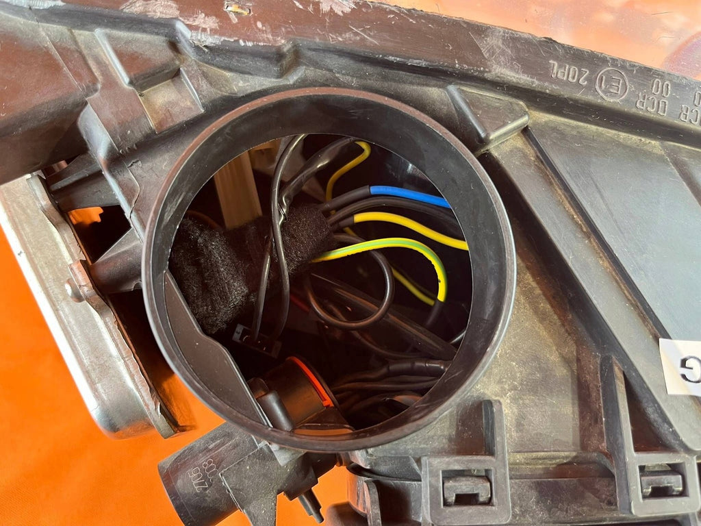 Frontscheinwerfer VW Touareg 7L6941032C LED Vorderseite Scheinwerfer Headlight