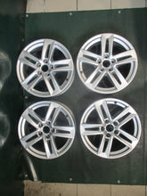Laden Sie das Bild in den Galerie-Viewer, 4x Alufelge 17 Zoll 7.0" 5x112 42ET 8W0601025P Audi Rim Wheel FEL9050018227mr