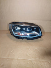 Laden Sie das Bild in den Galerie-Viewer, Frontscheinwerfer VW Transporter 7E1941036A LED Rechts Scheinwerfer Headlight