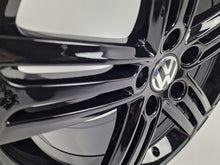 Laden Sie das Bild in den Galerie-Viewer, 4x Alufelge 18 Zoll 7.5&quot; 5x112 51ET VW Passat Tiguan Arteon Rim Wheel