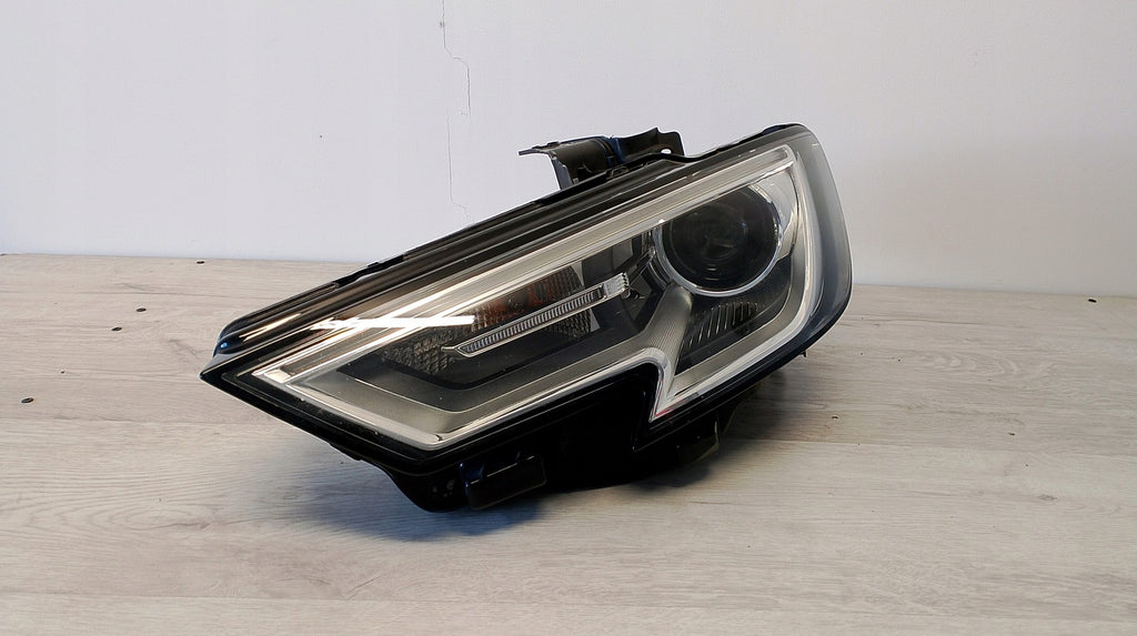 Frontscheinwerfer Audi A3 8V0941005E Xenon Links Scheinwerfer Headlight