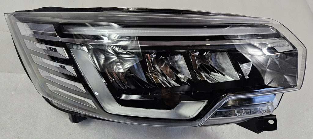 Frontscheinwerfer Renault Trafic III 260102899R Rechts Scheinwerfer Headlight SCH3653115658rj
