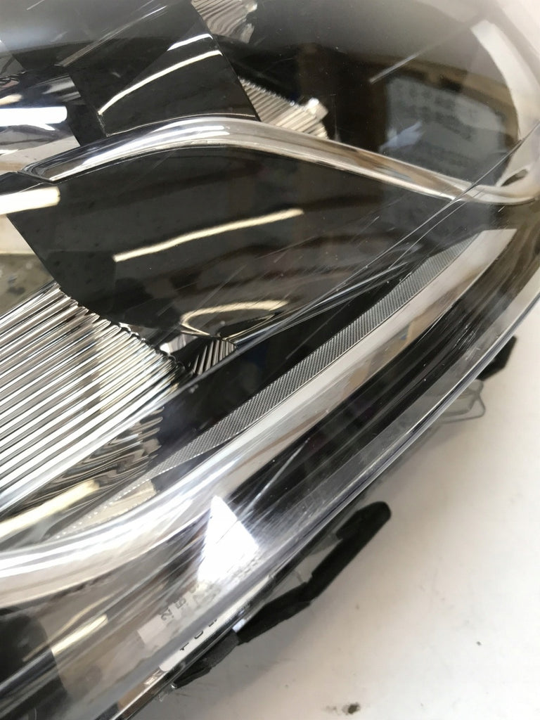 Frontscheinwerfer Renault Clio 260103317R Rechts Scheinwerfer Headlight