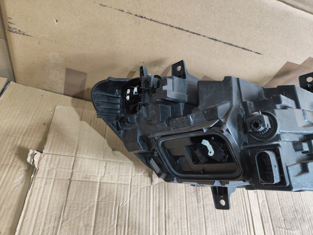 Frontscheinwerfer Mercedes-Benz Sprinter A9109065700 Full LED Links Headlight SCH8858420286lw