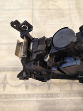 Laden Sie das Bild in den Galerie-Viewer, Frontscheinwerfer Opel Mokka 9847939680 LED Links Scheinwerfer Headlight SCH1240697454lg