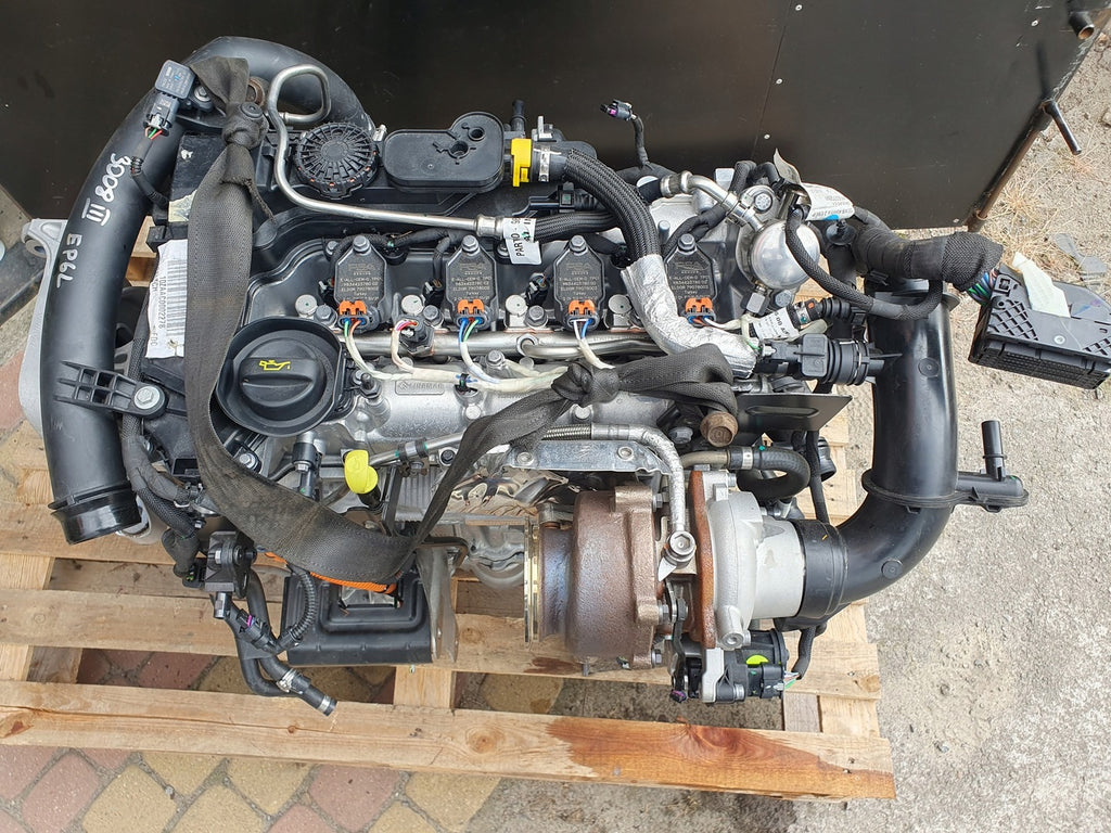 Motor Peugeot 3008 CRD93 1.6 73PS 54kW Benzin Engine Komplett
