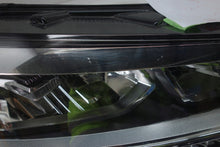 Laden Sie das Bild in den Galerie-Viewer, Frontscheinwerfer VW Touran 5TB9410036B Full LED Rechts Scheinwerfer Headlight