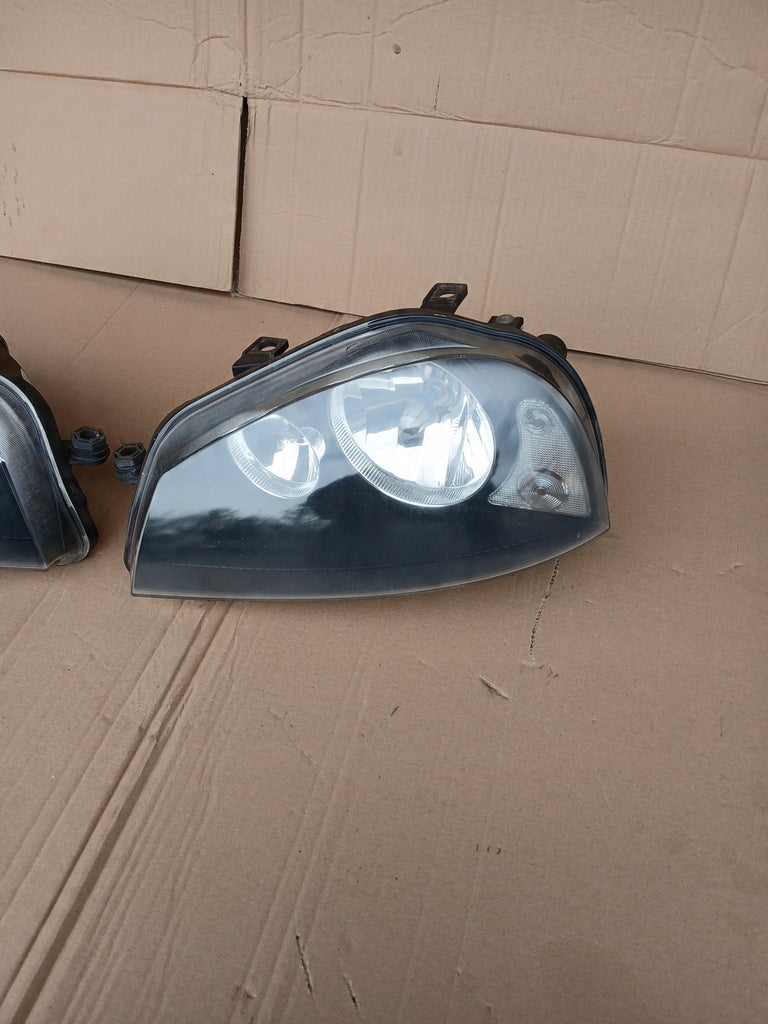 Frontscheinwerfer Seat Arosa Rechts Scheinwerfer Headlight