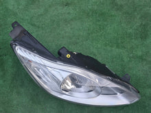 Laden Sie das Bild in den Galerie-Viewer, Frontscheinwerfer Ford C-Max AM5113W029AF Rechts Scheinwerfer Headlight SCH6537244675wl