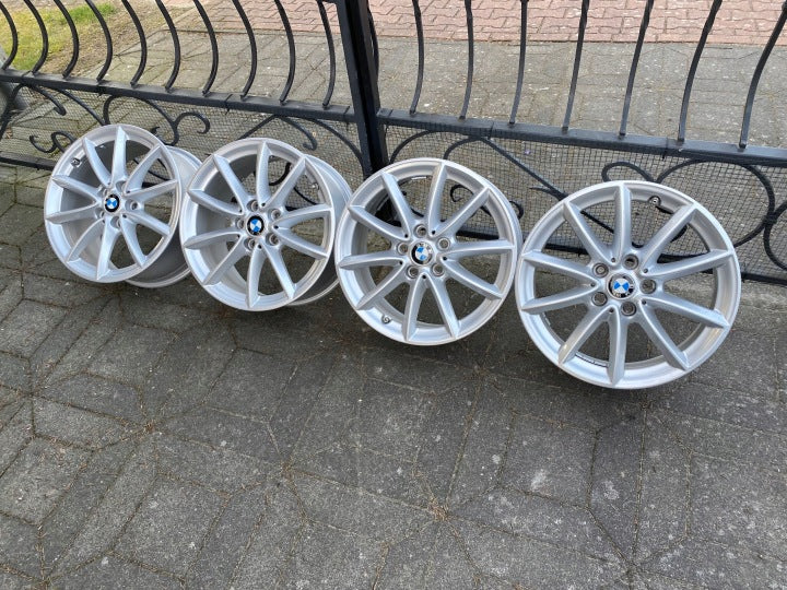 4x Alufelge 17 Zoll 7.5" 5x110 52ET 6856061 BMW X1 F48 Rim Wheel FEL6004799121du