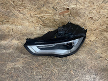 Laden Sie das Bild in den Galerie-Viewer, Frontscheinwerfer Audi A3 8V0941005 Xenon Links Scheinwerfer Headlight