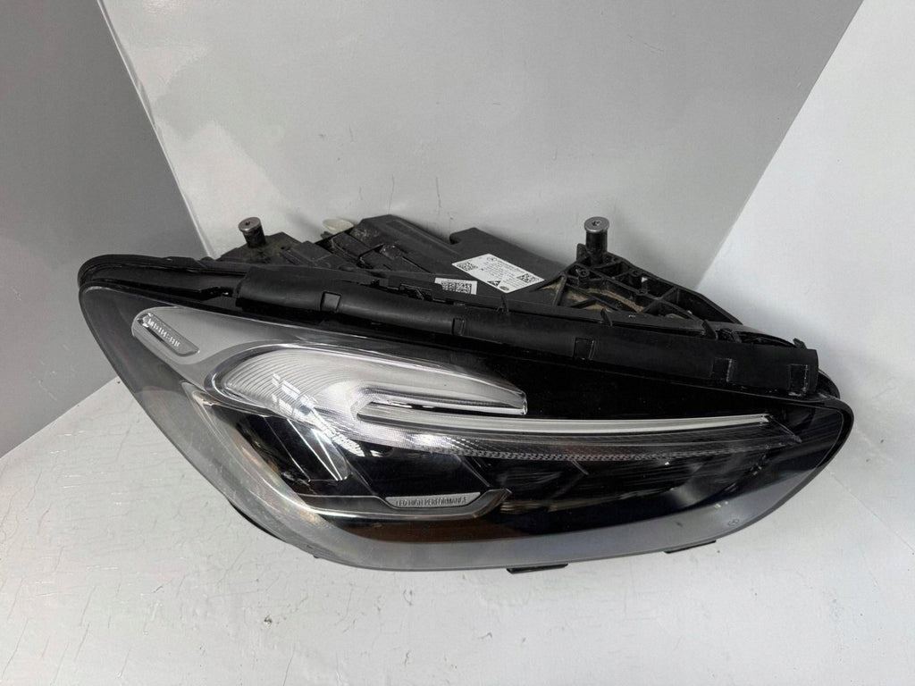Frontscheinwerfer Mercedes-Benz W247 A2479065207 Rechts Scheinwerfer Headlight SCH2438429061la