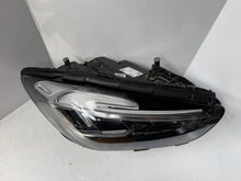 Laden Sie das Bild in den Galerie-Viewer, Frontscheinwerfer Mercedes-Benz W247 A2479065207 Rechts Scheinwerfer Headlight SCH2438429061la