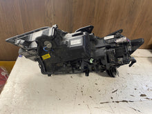 Load image into Gallery viewer, Frontscheinwerfer Mitsubishi Outlander III 8301D3-32 Full LED Rechts Headlight