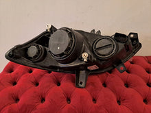 Laden Sie das Bild in den Galerie-Viewer, Frontscheinwerfer Mercedes-Benz Viano W639 Vito A6398202961 Xenon Rechts SCH9051372092io