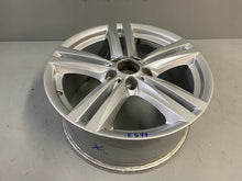 Laden Sie das Bild in den Galerie-Viewer, 1x Alufelge 18 Zoll 8.0" 5x120 52ET 7845853 BMW F20 Rim Wheel FEL8184466782as