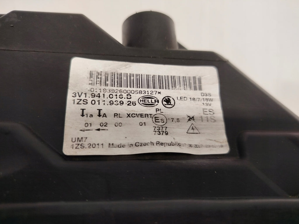 Frontscheinwerfer Skoda Superb III 3V1941016B Xenon Rechts Headlight