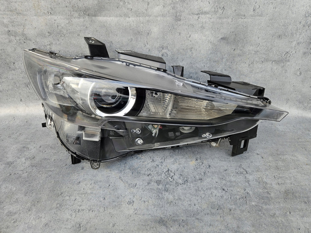 Frontscheinwerfer Mazda Bm K124-51030 LED Ein Stück (Rechts oder Links)