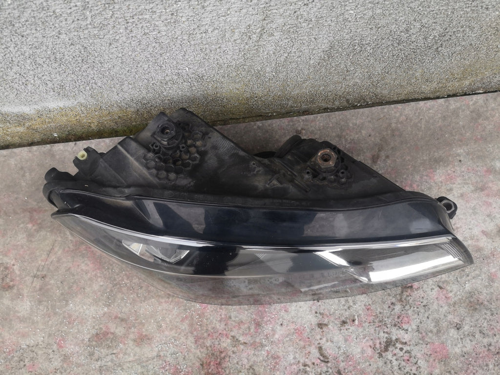 Frontscheinwerfer VW Caddy 2K1941016A Rechts Scheinwerfer Headlight SCH4365041536jd
