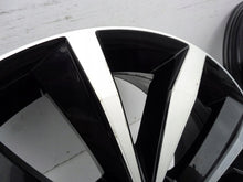 Laden Sie das Bild in den Galerie-Viewer, 1x Alufelge 17 Zoll 7.0" 5x112 45ET 2GA601025B VW T-Roc Rim Wheel FEL2423082362nk