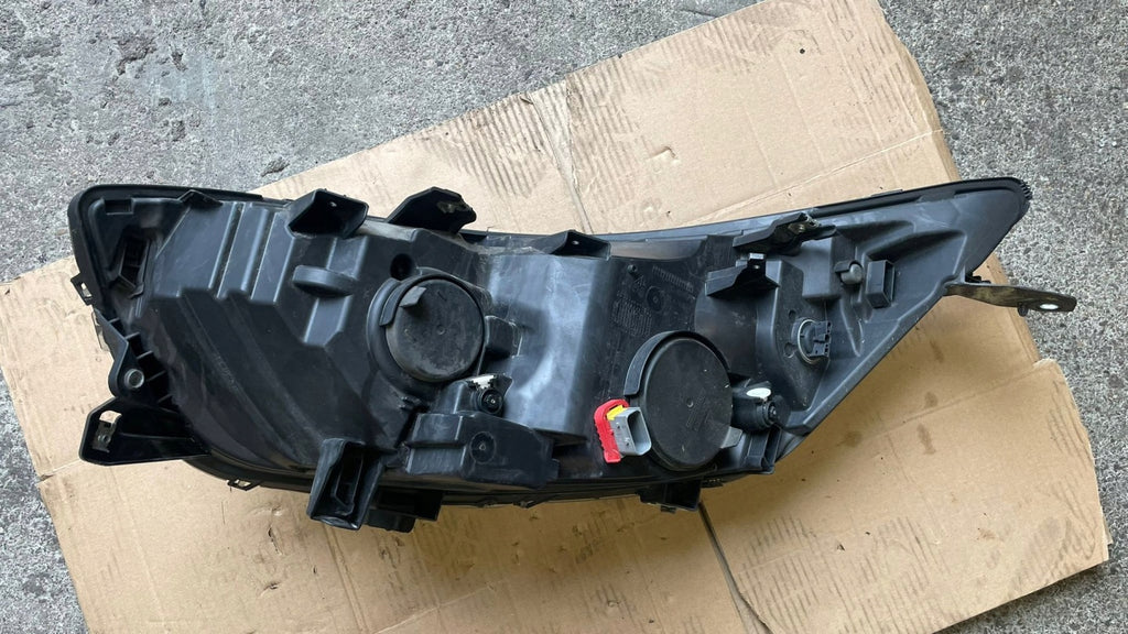 Frontscheinwerfer Iveco Daily I 47900748 Rechts Scheinwerfer Headlight SCH1183070120hn