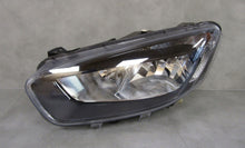 Laden Sie das Bild in den Galerie-Viewer, Frontscheinwerfer Ford Transit Courier 13W030CD Links Scheinwerfer Headlight SCH6826879558vb