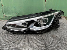 Load image into Gallery viewer, Frontscheinwerfer VW Golf VIII 5H1941035 FALSE Scheinwerfer Headlight SCH1302040620vj