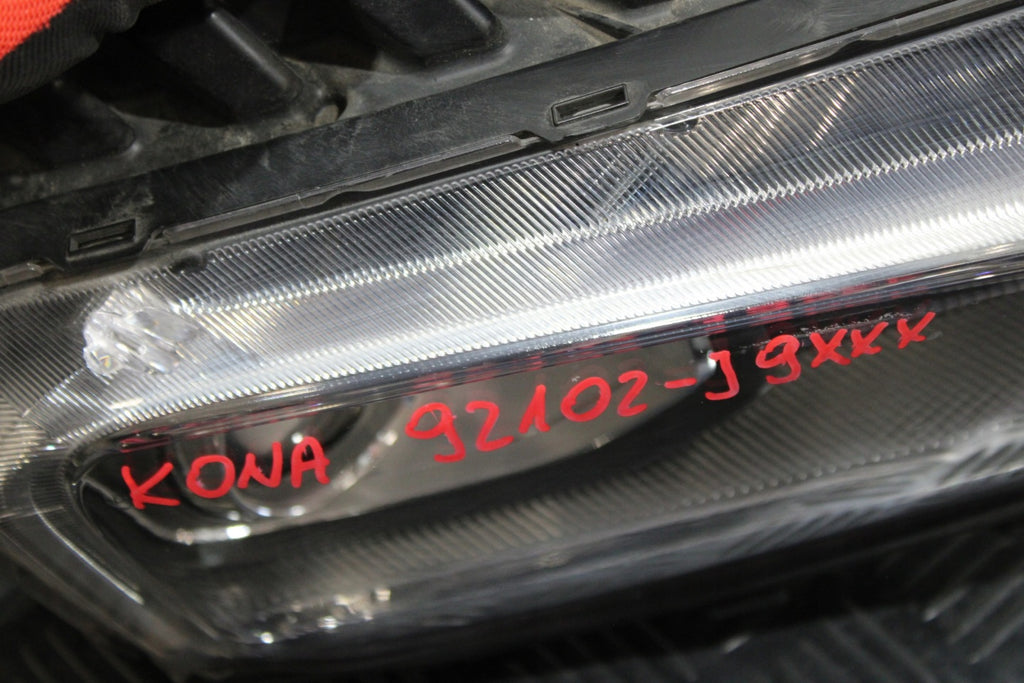 Frontscheinwerfer Hyundai Kona Rechts Scheinwerfer Headlight SCH2851919775su