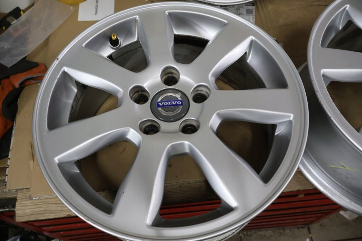 4x Alufelge 16 Zoll 7.0" 4x108 50ET Glanz Silber 31200601 Volvo V70 III S40 Ii FEL1399868792pm