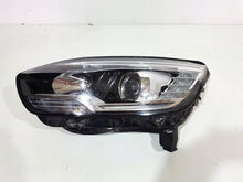 Laden Sie das Bild in den Galerie-Viewer, Frontscheinwerfer Renault Scenic 260607230R LED Links Scheinwerfer Headlight SCH8641514810zm