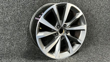 Laden Sie das Bild in den Galerie-Viewer, 1x Alufelge 18 Zoll 5x112 5FA601025E Seat Leon Rim Wheel FEL8313016405ep