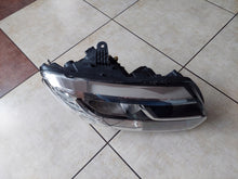 Load image into Gallery viewer, Frontscheinwerfer Dacia Logan Sandero II 260108435R LED Rechts Headlight