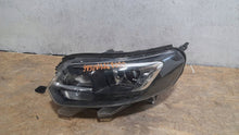 Laden Sie das Bild in den Galerie-Viewer, Frontscheinwerfer Opel Vivaro Zafira Life 9832837680-00 Xenon Links Headlight