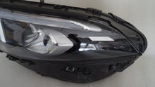 Laden Sie das Bild in den Galerie-Viewer, Frontscheinwerfer Mercedes-Benz W177 A1779064703 Links Scheinwerfer Headlight SCH9583865738zk