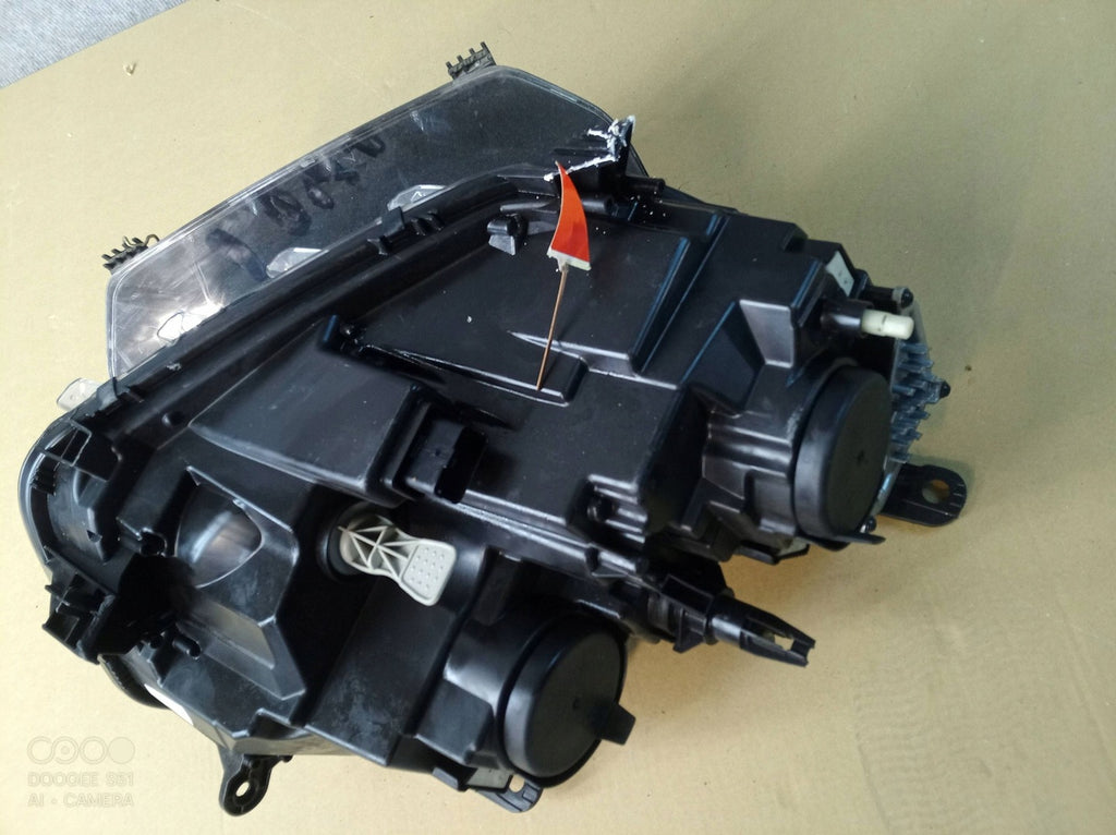 Frontscheinwerfer Dacia Duster 260609367R LED Ein Stück (Rechts oder Links)