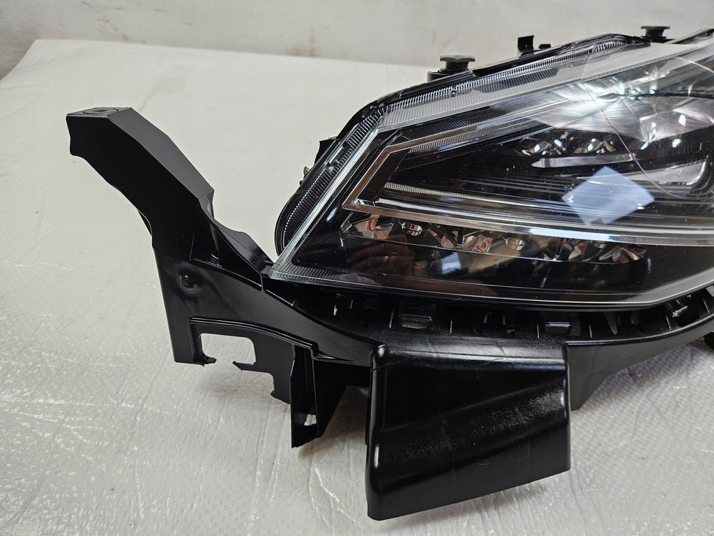 Frontscheinwerfer Seat Ibiza I 6F1941007B LED Ein Stück (Rechts oder Links) SCH5354605426al