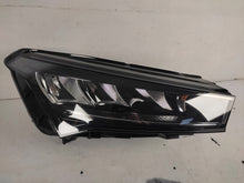 Laden Sie das Bild in den Galerie-Viewer, Frontscheinwerfer Skoda Enyaq 5LB941016 Rechts Scheinwerfer Headlight SCH3736549521tv