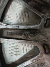 Laden Sie das Bild in den Galerie-Viewer, 1x Alufelge 17 Zoll 7.5&quot; 5x114.3 55ET EM2C-1007-C1A Ford Galaxy Rim Wheel