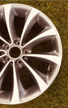 Load image into Gallery viewer, 1x Alufelge 19 Zoll 9.5" 5x120 39ET 6859877 BMW 7 Rim Wheel FEL9381393571vh